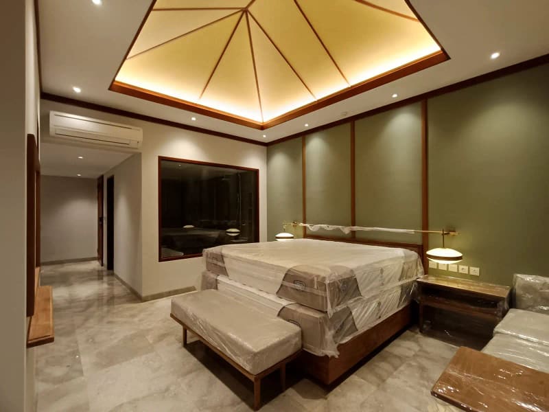 Pekerjaan pembangunan villa & resort di lokasi proyek PT Basura Selaras Amanah